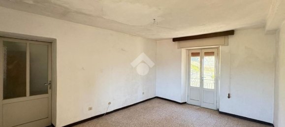 Квартира с 5 спальнями в Калольциокорте, Италия № 312034 15