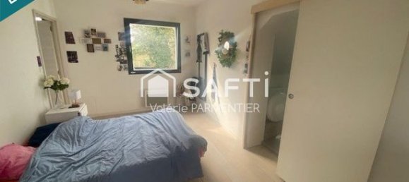 3 bedrooms House in Groffliers, France No. 313069 5