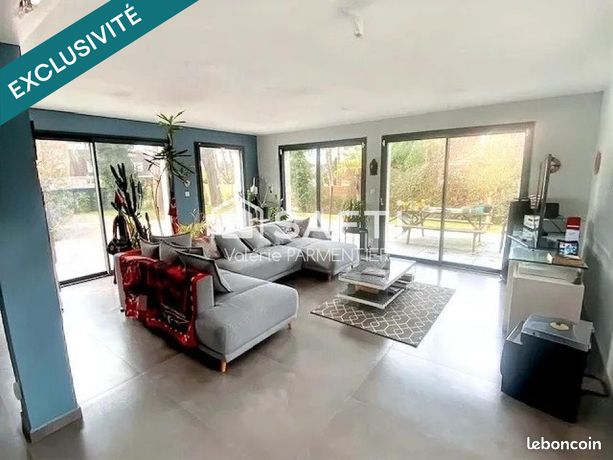 3 bedrooms House in Groffliers, France No. 313069