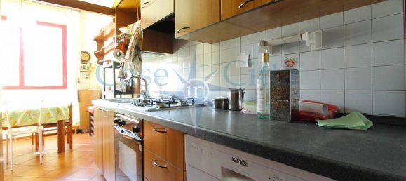 2 bedrooms Apartment in Milan, Italy No. 243166 5