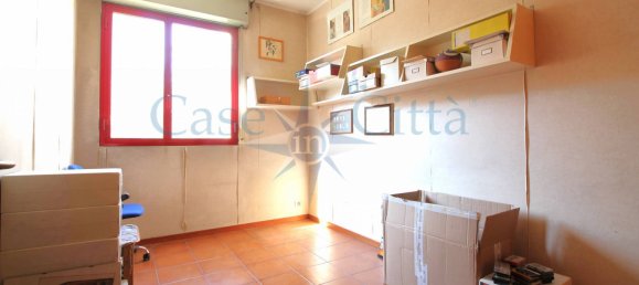 2 bedrooms Apartment in Milan, Italy No. 243166 11