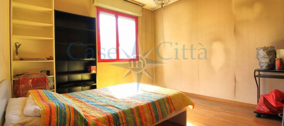 2 bedrooms Apartment in Milan, Italy No. 243166 15