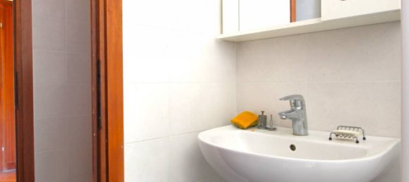 2 bedrooms Apartment in Milan, Italy No. 243166 22