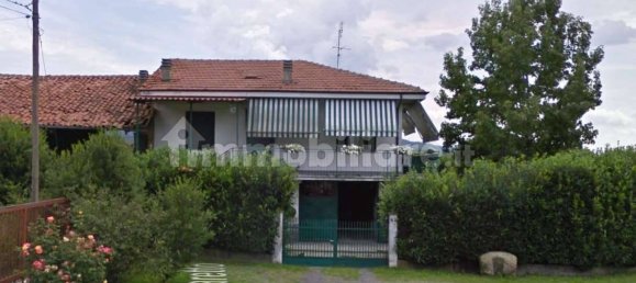 2 bedrooms Apartment in Castellamonte, Italy No. 212049 2