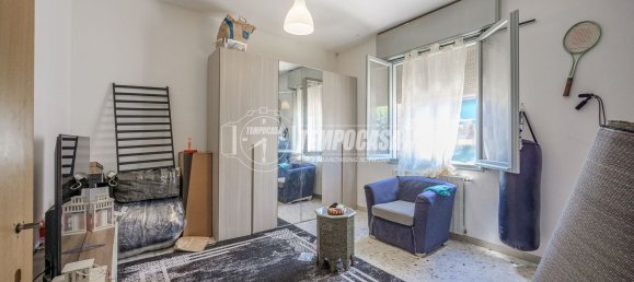 3-salle Appartement à Savignano sul Panaro, Italy No. 259755 20