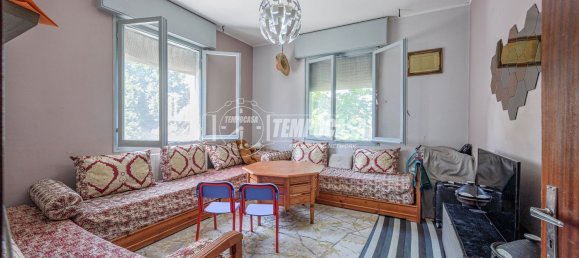 3-salle Appartement à Savignano sul Panaro, Italy No. 259755 5