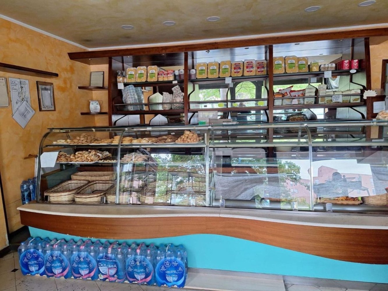 Propiedad comercial en Ravenna, Italy 75 m² No. 372057