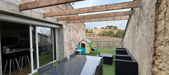 Adosado de 2 dormitorios en Tressan, France No. 197380 8