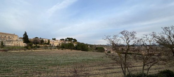 Adosado de 2 dormitorios en Tressan, France No. 197380 24