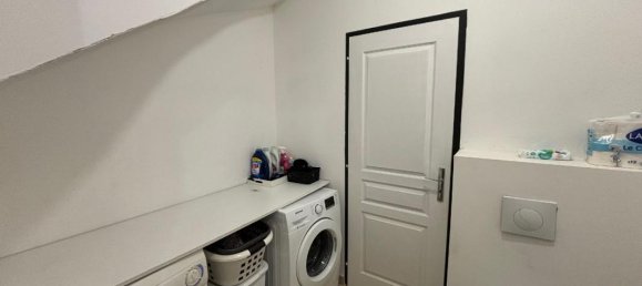 Adosado de 2 dormitorios en Tressan, France No. 197380 16