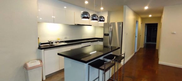 2 bedrooms Condo in Bang Rak, Thailand No. 12895 3