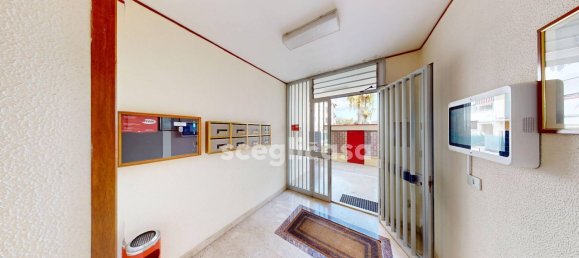 Apartamento de 3 dormitorios en Palermo, Italy No. 378374 4
