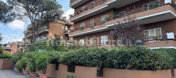 3 Schlafzimmer Wohnung in Rome, Italy, Nr. 221051 6