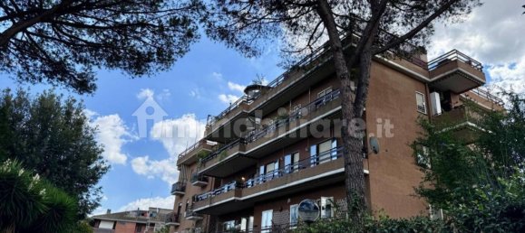 3 Schlafzimmer Wohnung in Rome, Italy, Nr. 221051 7