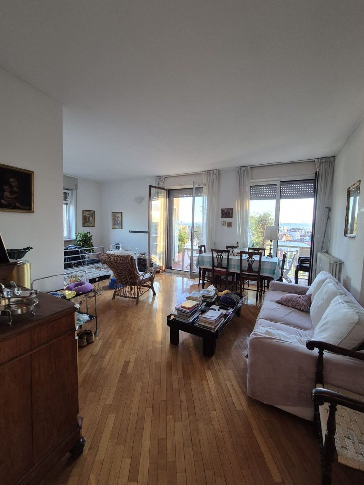 Ático de 3 habitaciónes en Milan, Italy No. 336966