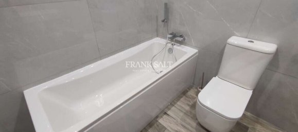 2 Schlafzimmer Wohnung in Saint Julian's, Malta, Nr. 8396 7