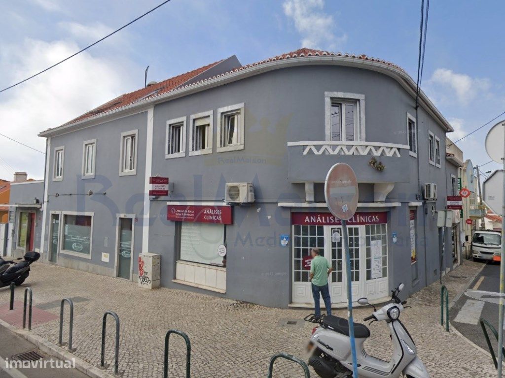 9 غرف نوم بناية في Cascais, Portugal رقم 327003