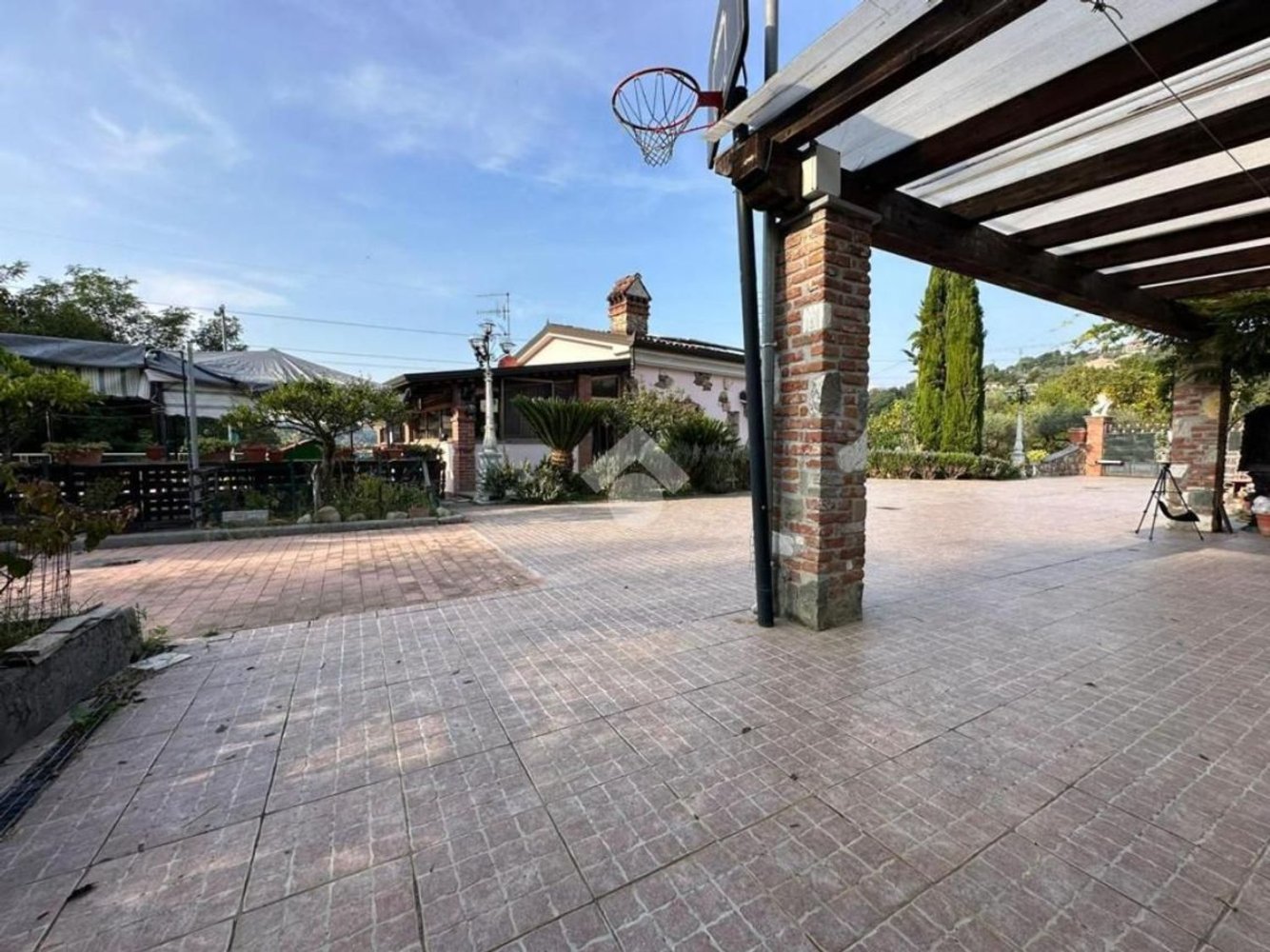 6 rooms Villa in Sarzana, Italy No. 157520