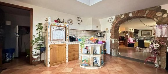 6 rooms Villa in Sarzana, Italy No. 157520 22