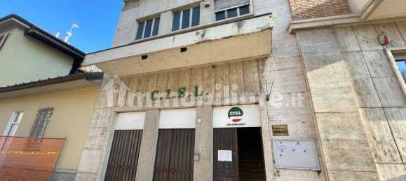 Oficina de 5 habitaciónes en Moncalieri, Italy No. 81953 24