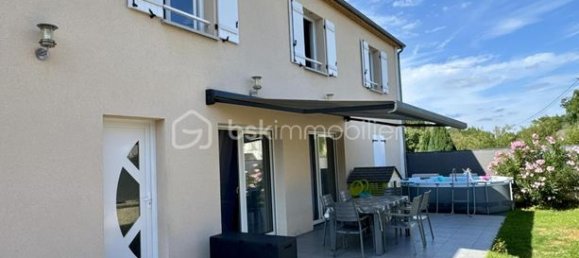 Casa de 4 dormitorios en Veretz, France No. 308425 2