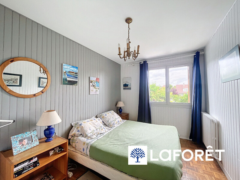 4 bedrooms House in Antony, France No. 118676