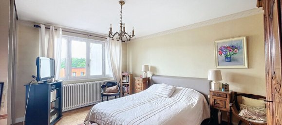 4 bedrooms House in Antony, France No. 118676 13