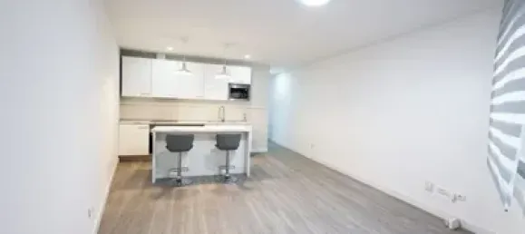 Apartamento de 2 dormitorios en Valdemorillo, Spain No. 178787 16