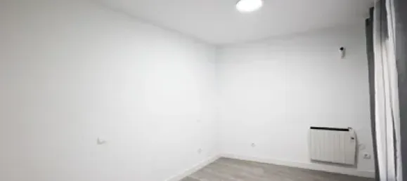 Apartamento de 2 dormitorios en Valdemorillo, Spain No. 178787 11