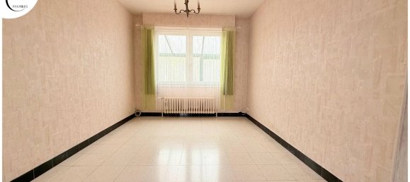 3 bedrooms House in Sains-en-Gohelle, France No. 283774 4