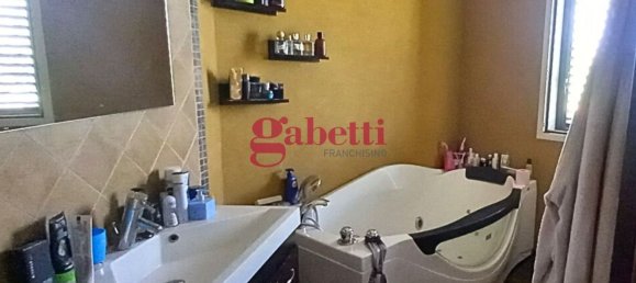 7 rooms House in Misano Adriatico, Italy No. 298988 17