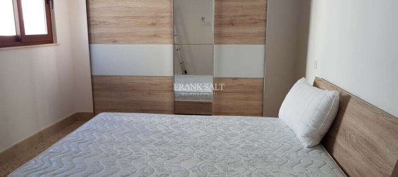 3 bedrooms Townhouse in Qormi, Malta No. 9113 9