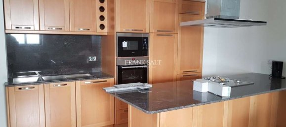 3 bedrooms Townhouse in Qormi, Malta No. 9113 13