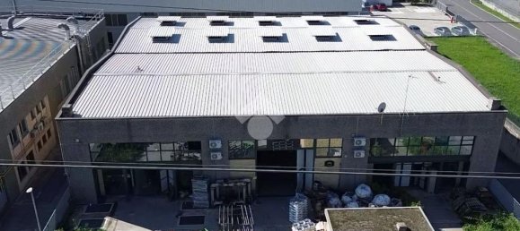 4-salle Entrepôt à Chiuduno, Italy No. 353965 20