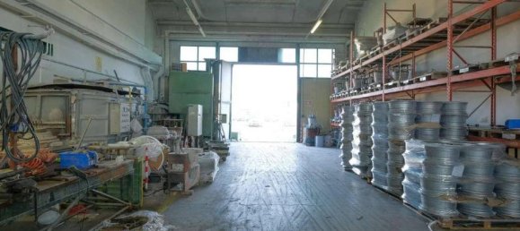 4-salle Entrepôt à Chiuduno, Italy No. 353965 13