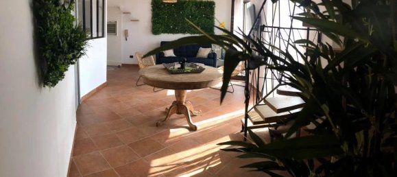 4-salle Appartement à Bonifacio, France No. 54966 15