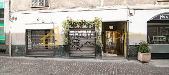 3 chambres Appartement à Cernusco sul Naviglio, Italy No. 364942 10