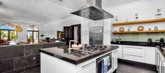 6 bedrooms Villa in Faro, Portugal No. 108715 10