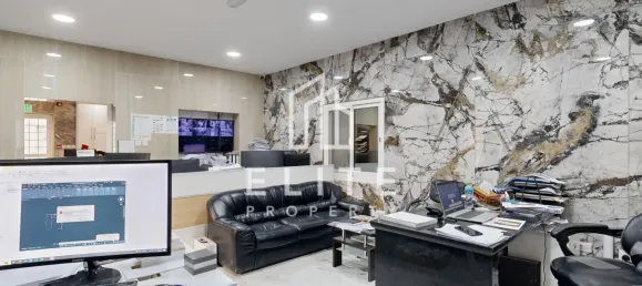 Gewerbliche Immobilie in Al Quoz, UAE 2323m², Nr. 97755 26