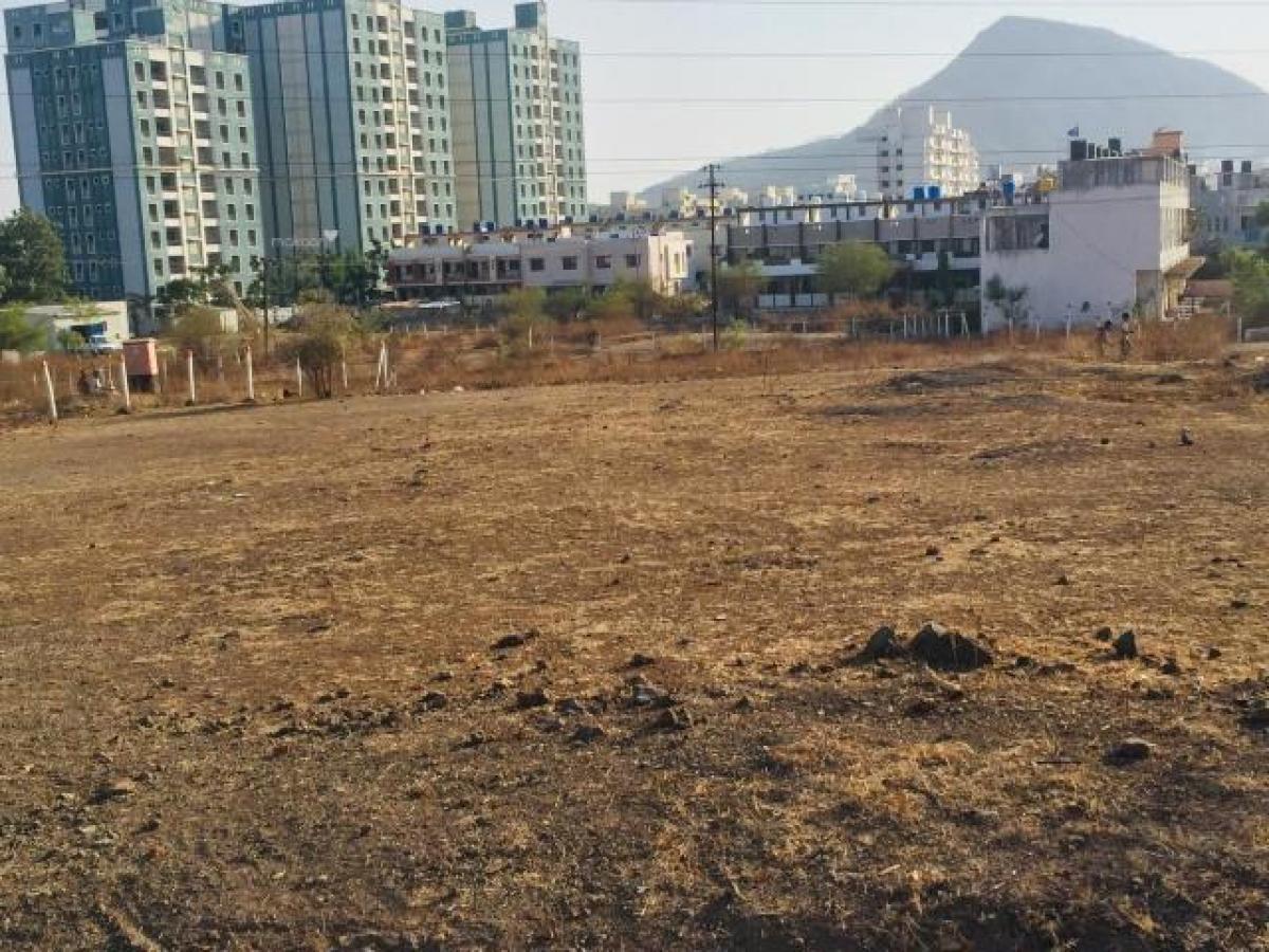  Land in Nashik, India No. 37972