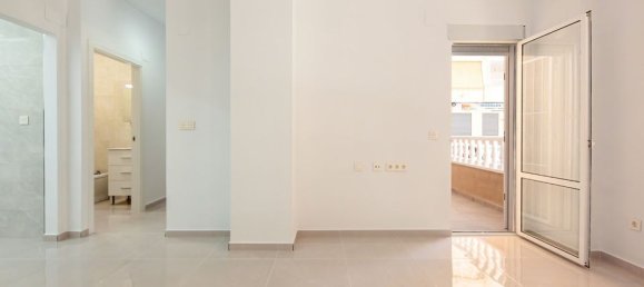2 chambres Appartement à Torrevieja, Spain No. 179563 4