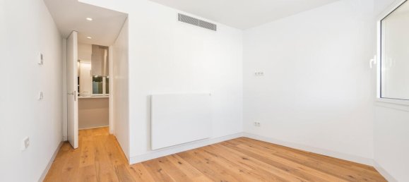 Ático de 3 dormitorios en Palma de Mallorca, Spain No. 256459 4