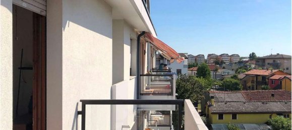 5 rooms Apartment in Venice, Italy No. 213492 7