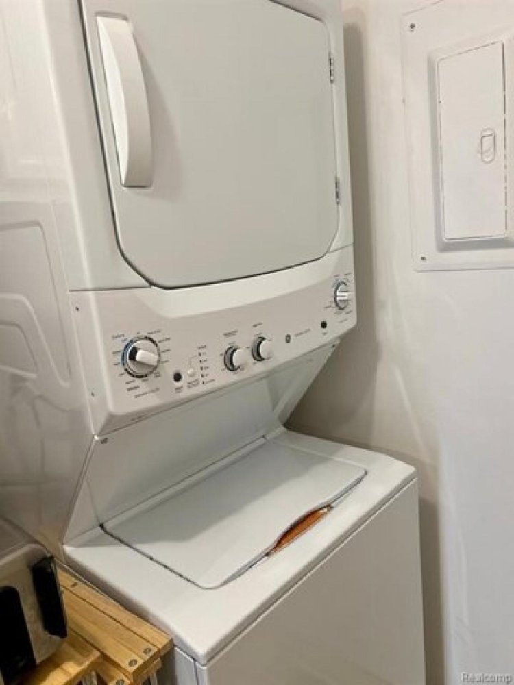 2 Schlafzimmer Haus in Novi, USA, Nr. 424485