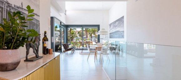 5 bedrooms Villa in San Miguel de Salinas, Spain No. 183594 7