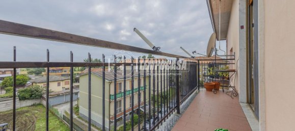 3 rooms Apartment in Zibido San Giacomo, Italy No. 129311 5