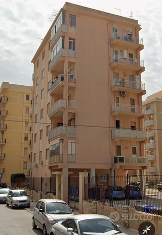 5 rooms Apartment in Trapani, Italy No. 272138