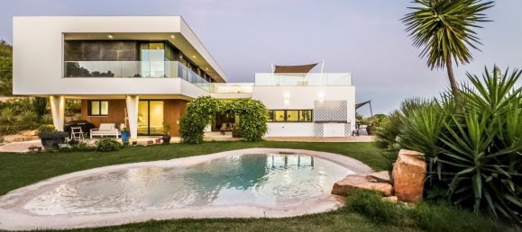 Casa de 4 dormitorios en Faro, Portugal No. 136917 33