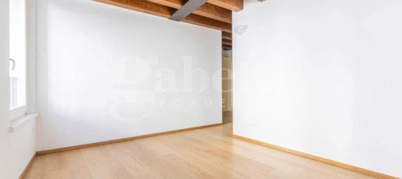 4 rooms Apartment in Pordenone, Italy No. 13169 14