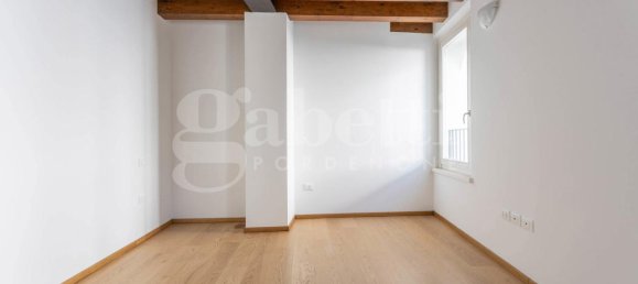 4 rooms Apartment in Pordenone, Italy No. 13169 13